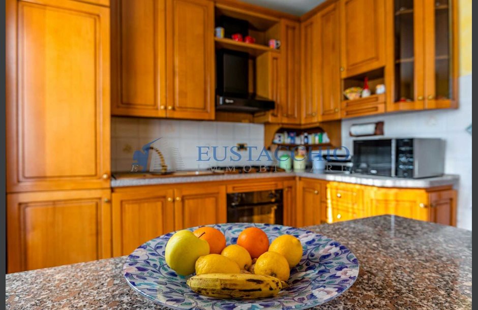 Vendita villa di testa con box doppio Treviolo - 315.000 € _JCI2572_tn