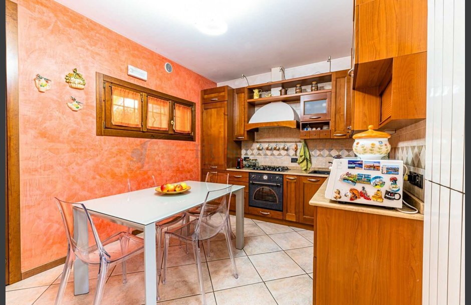 Vendita villa di testa con box doppio Orio al Serio - 315.000 € _JCI6172_tn