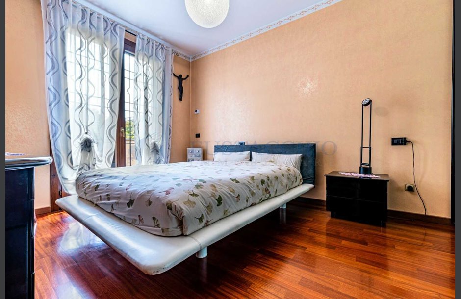 Vendita villa di testa con box doppio Orio al Serio - 315.000 € 8_tn-5