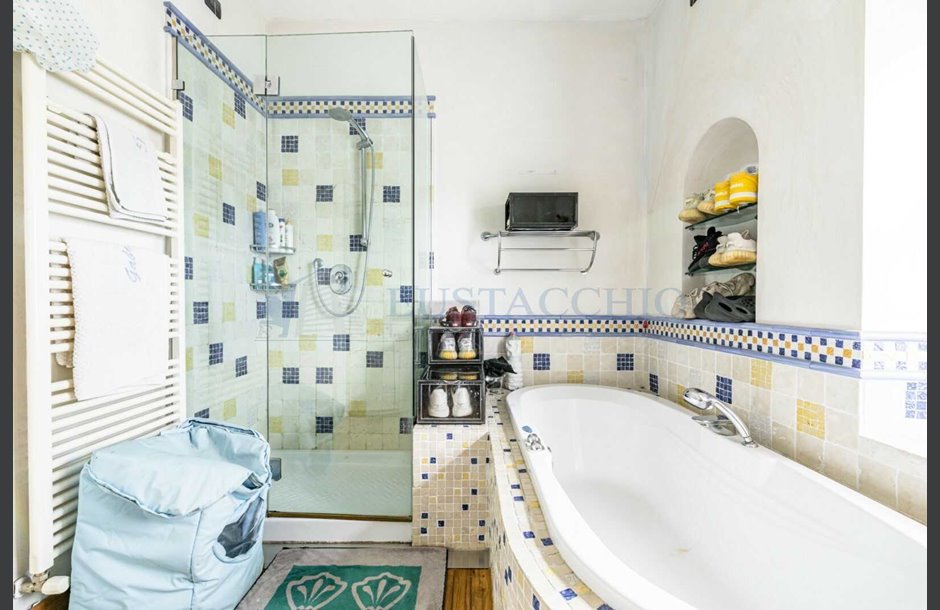 Vendita villa con box quadruplo ristrutturato Bergamo - trattativa riservata _JP11655_tn