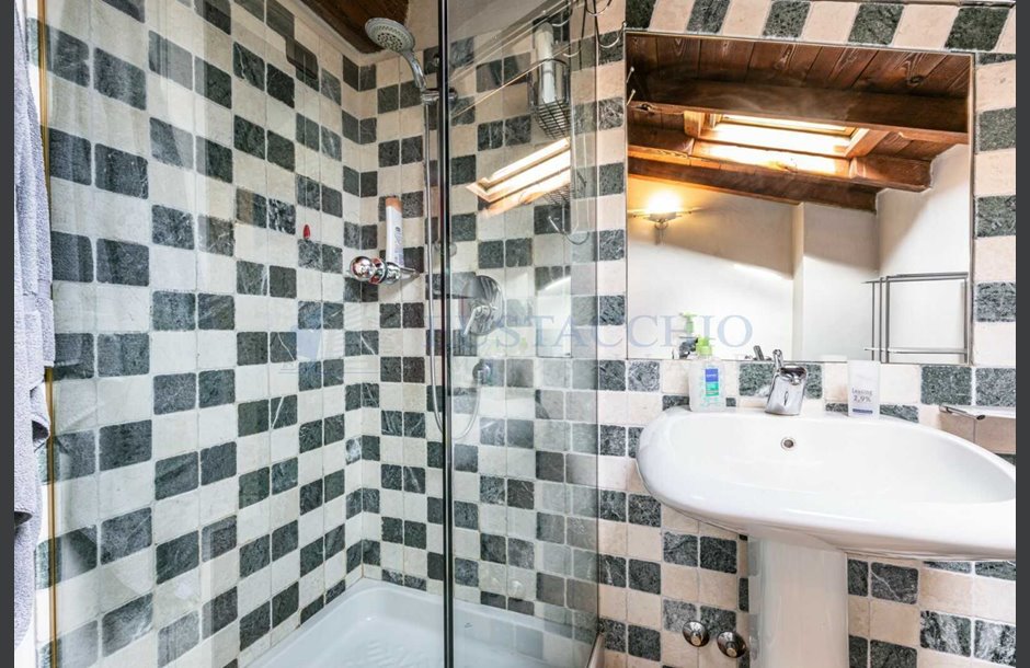 Vendita villa con box quadruplo ristrutturato Bergamo - trattativa riservata _JP11643_tn