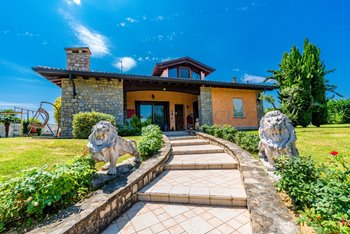 Vendita villa con box quadruplo Treviolo - 699.000 €