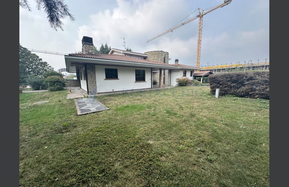 Vendita villa con box quadruplo Gorle - trattativa riservata IMG_6827_tn