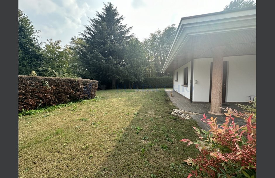 Vendita villa con box quadruplo Gorle - trattativa riservata IMG_6833_tn