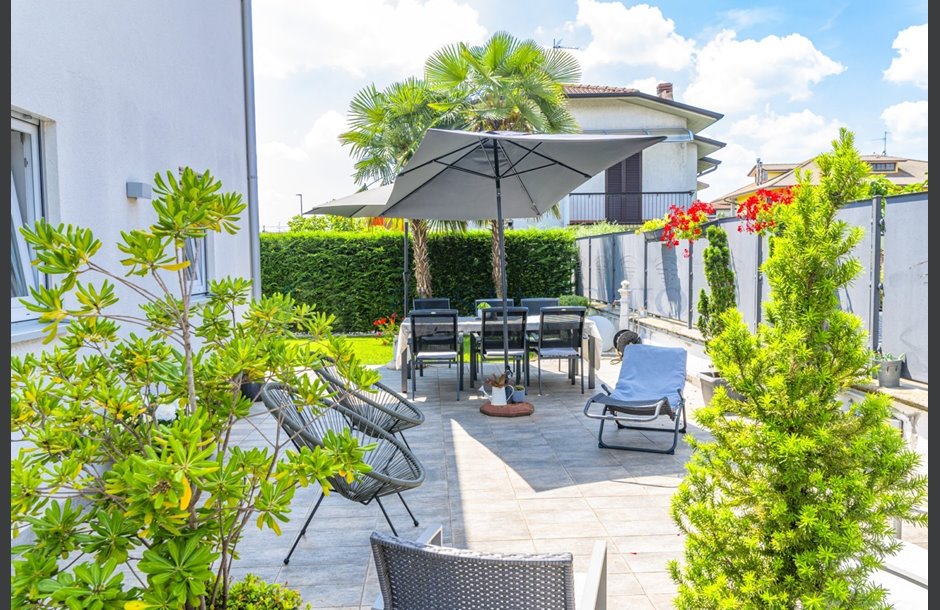 Vendita villa con box triplo Zanica - 599.000 € _JCI3961_tn