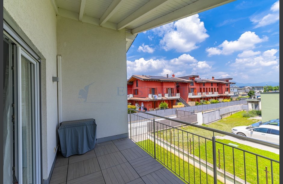 Vendita villa con box triplo Zanica - 599.000 € _JCI3892_tn