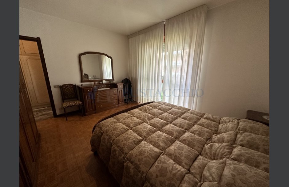 Vendita quadrilocale con box singolo ristrutturato Bergamo - 215.000 € IMG_5676_tn