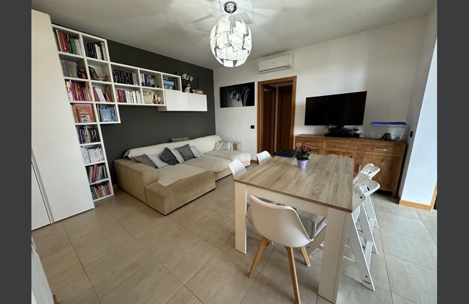 Vendita trilocale con box doppio Sorisole - 254.000 € IMG_6021-1