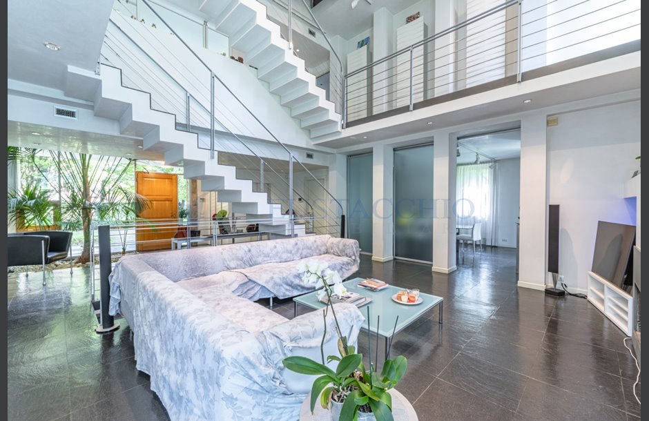 Vendita villa con box quadruplo Brembate di Sopra - 849.000 € _JCI2802_tn