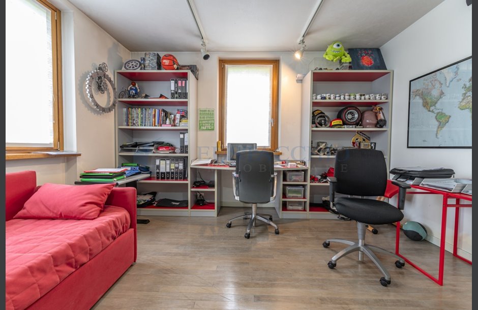 Vendita villa con box quadruplo Brembate di Sopra - 849.000 € _JCI2782_tn