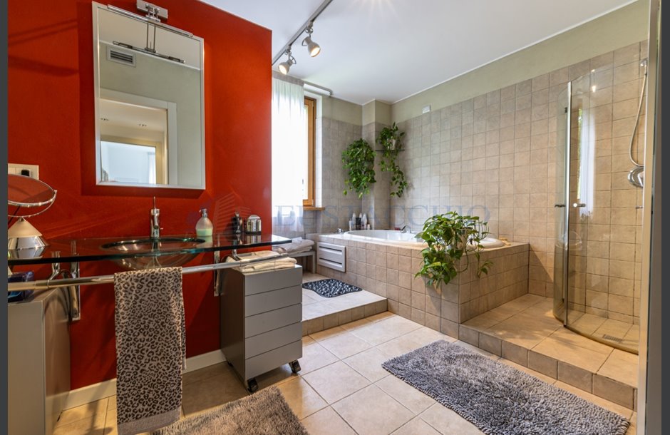 Vendita villa con box quadruplo Brembate di Sopra - 849.000 € _JCI2814_tn