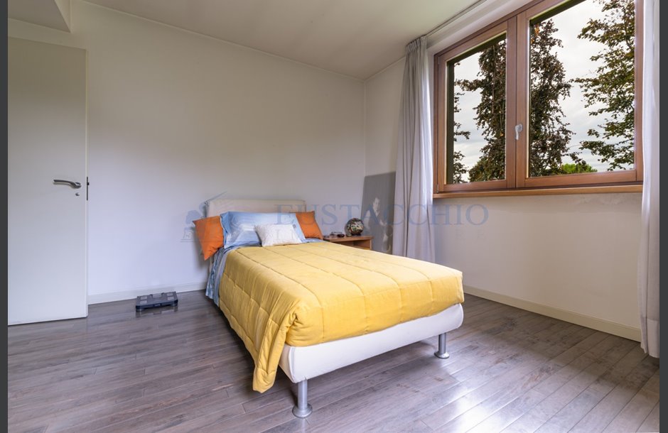 Vendita villa con box quadruplo Brembate di Sopra - 849.000 € 17_tn-1