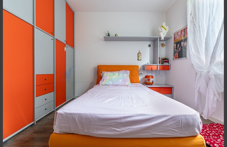 Vendita villa con box quadruplo Brembate di Sopra - 849.000 € 13_tn-2