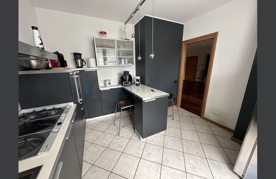 Vendita bilocale con box doppio Curno - 300.000 € IMG_6883_tn