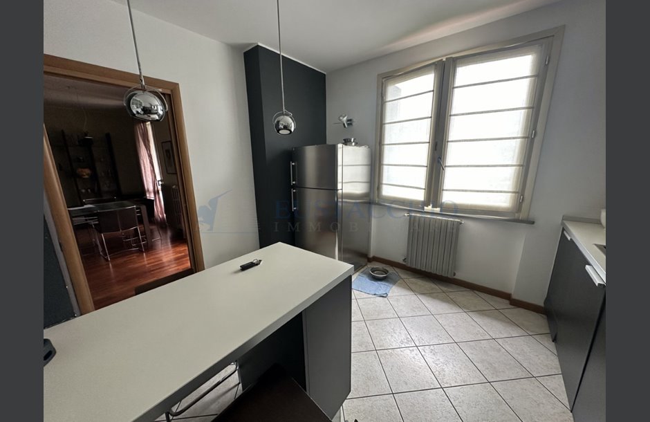 Vendita bilocale con box doppio Curno - 300.000 € IMG_6884_tn